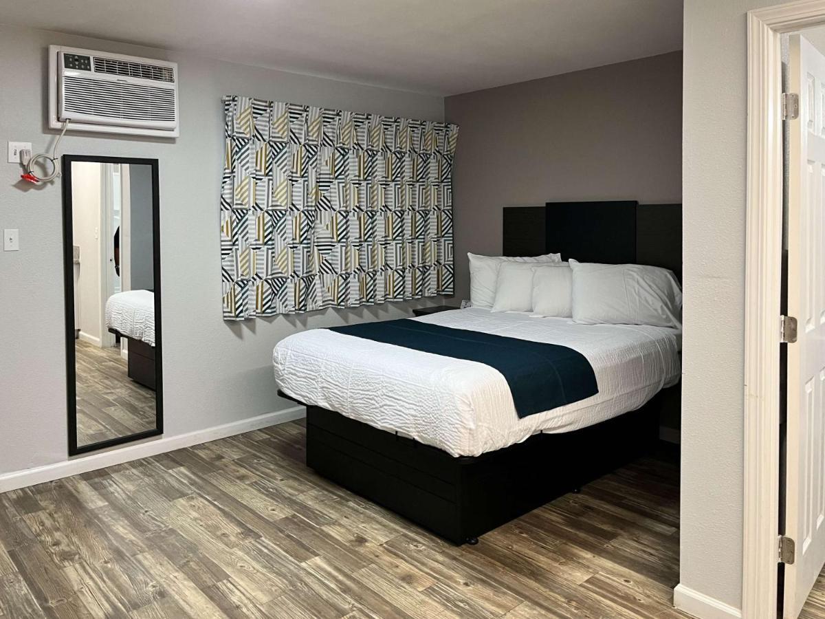 Motel 6 Las Vegas Nv Downtown Fremont St Экстерьер фото